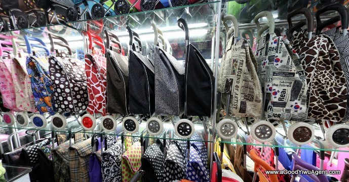 bags-purses-luggage-wholesale-china-yiwu-397